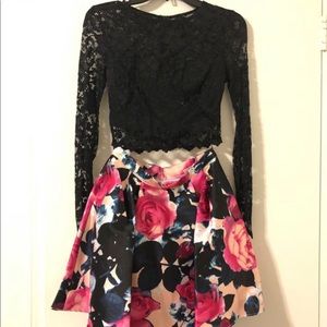 Dillard’s 2 Piece skirt and shirt set